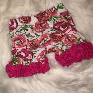 Ruffle shorts